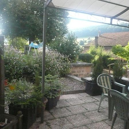 Au Clos D'Ardennes Balaives-et-Butz ภายนอก รูปภาพ