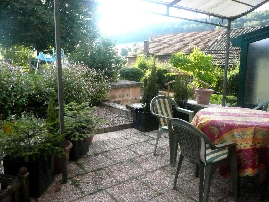 Au Clos D'Ardennes Balaives-et-Butz ภายนอก รูปภาพ